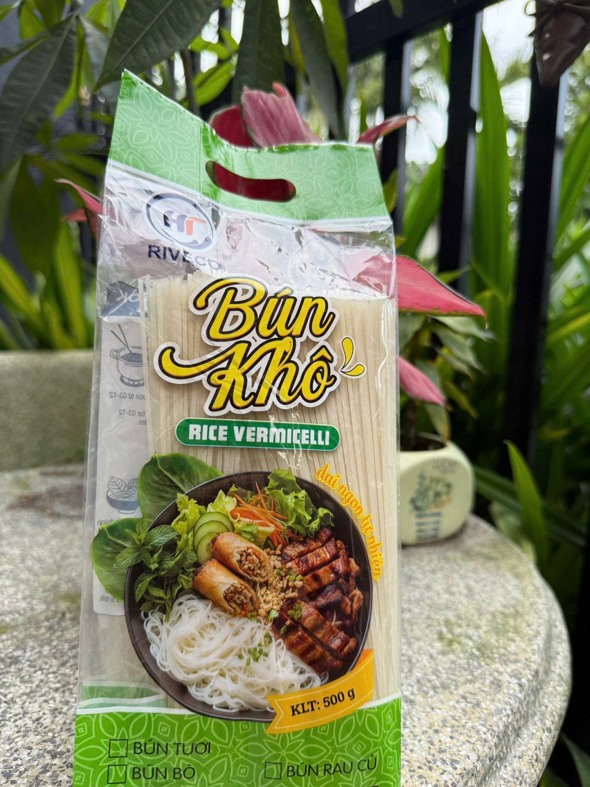 Bún khô rau củ